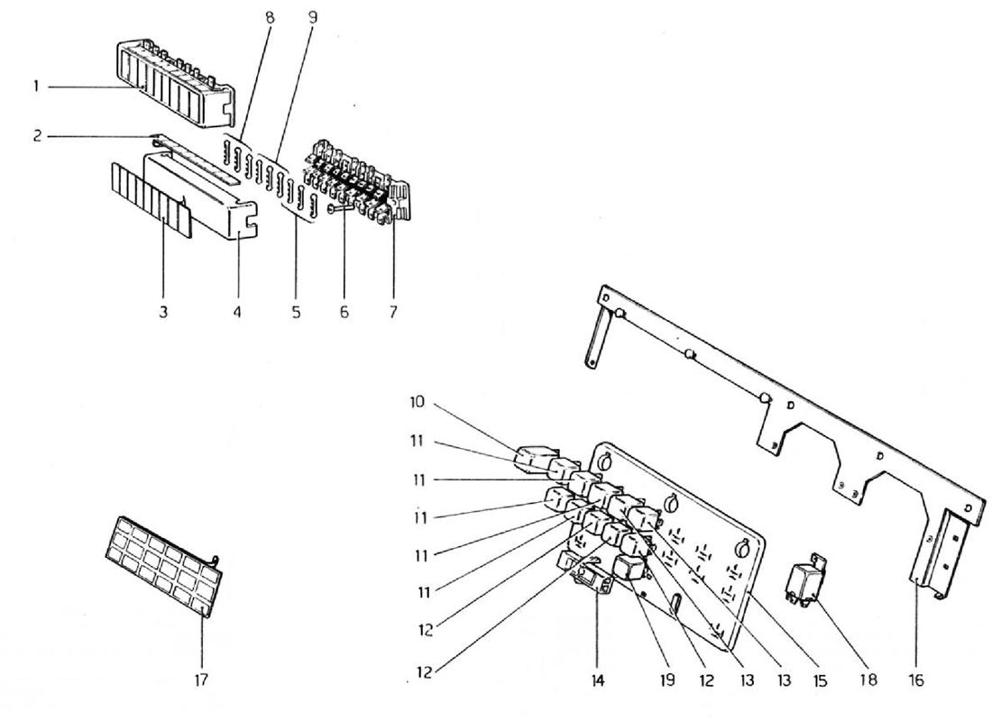 FUSES AND RELAYS